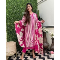 New Heavy Designer  Heavy Embroidery Nack Suit Set  Pink